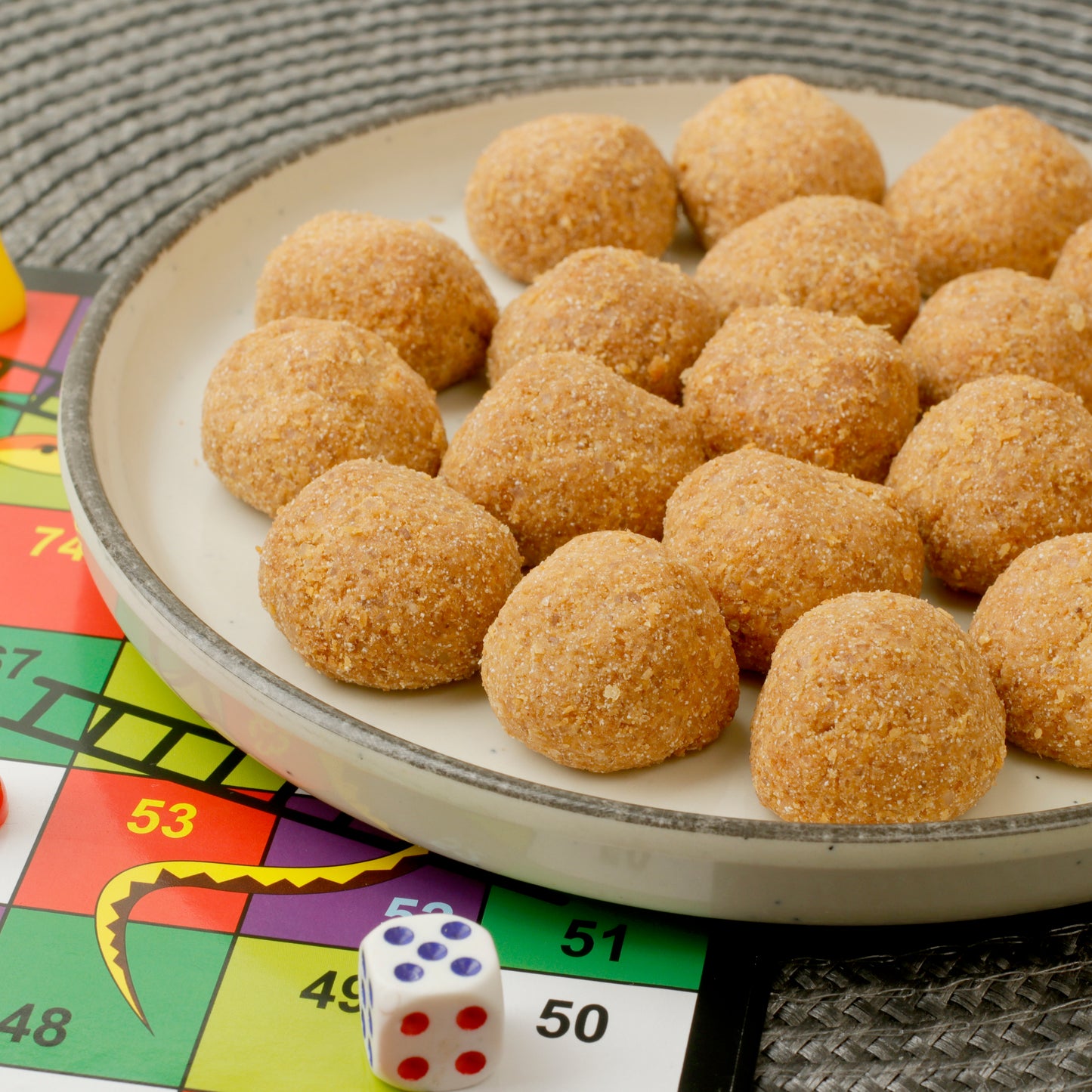 COCONUT LADDU