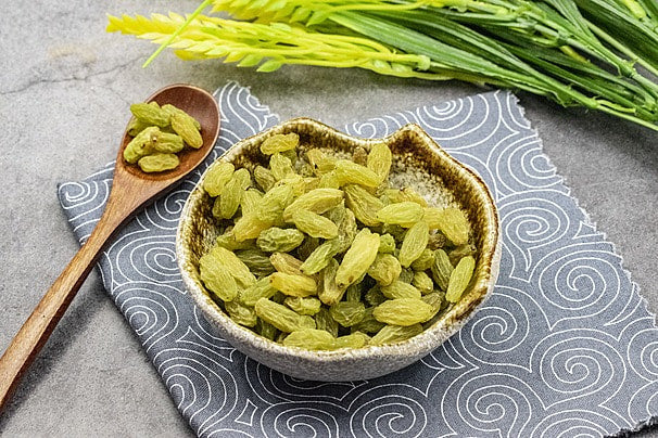 Green Raisins